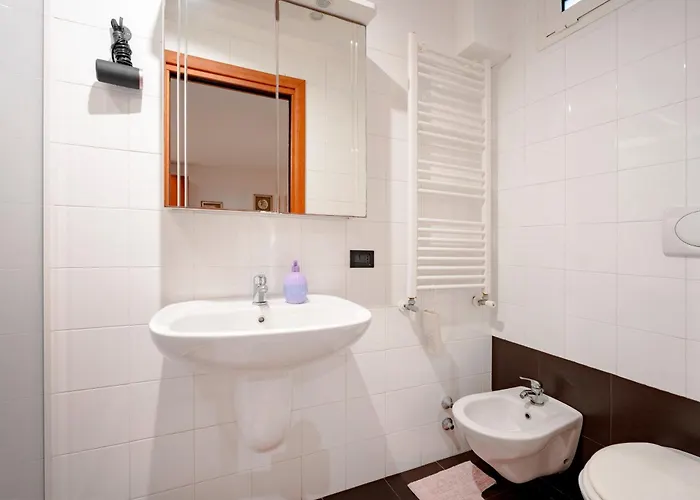 Dj Center Class Барі